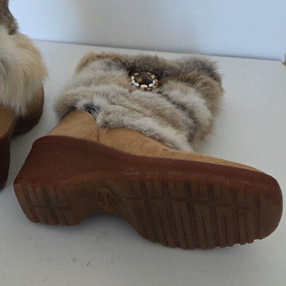 NIS | Beaded Rabbit fur boots Suede Rubber Outer Sole Italian Sz 36 - Picture 5 of 6